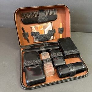 Vintage Dopp Kit Men’s Travel Toiletry Bag Zip Around Black Leather 1940s-50s